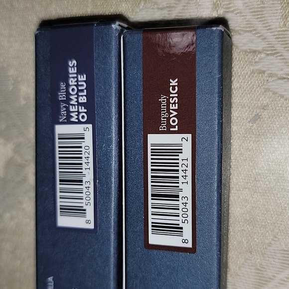 SOSHE BEAUTY WATERPROOF PRECISION EYELINER DUO - Picture 3 of 3